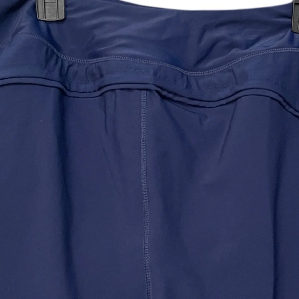 Lands' End Women's UPF Full Coverage Swim Board Shorts‎ - Navy Blue M